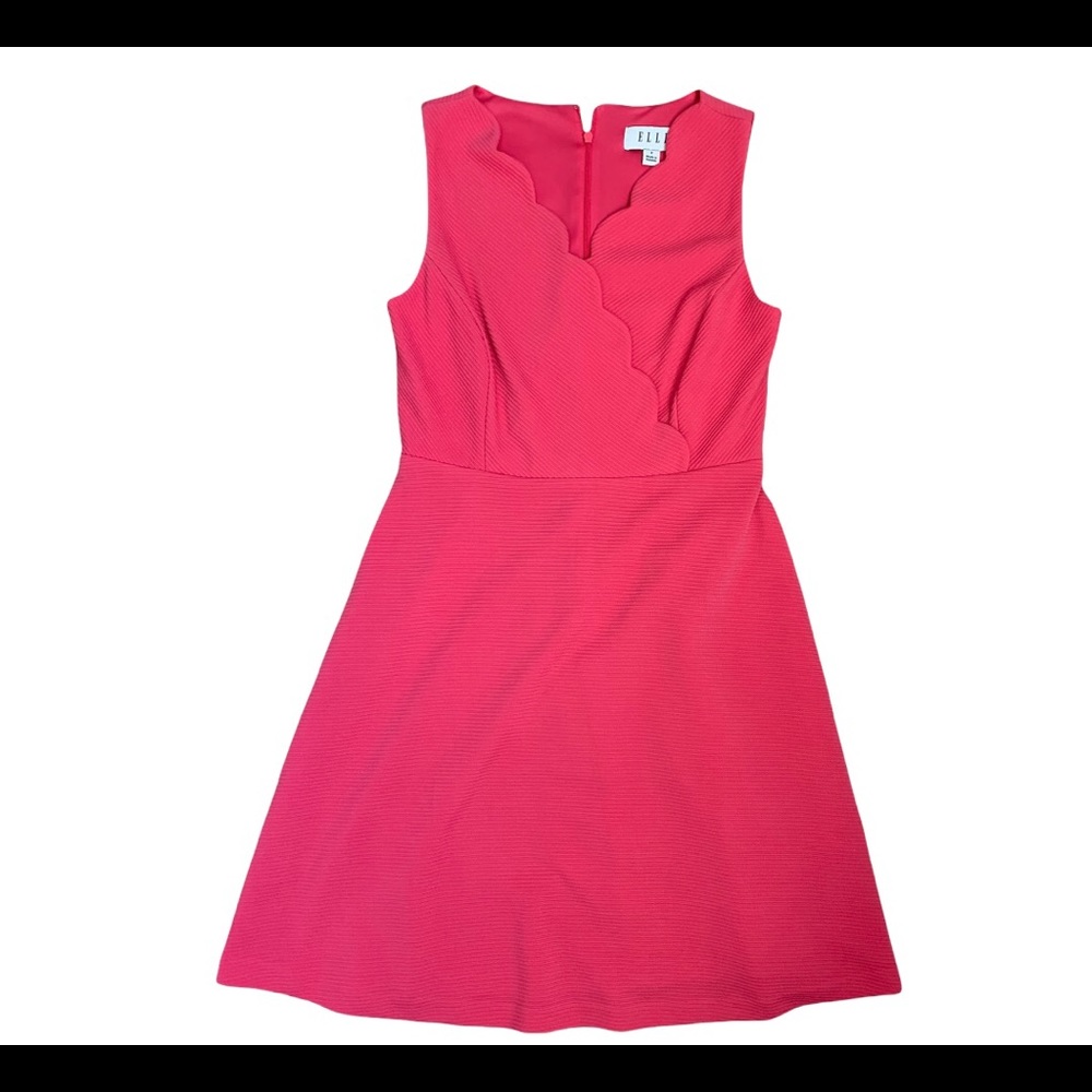 💐Think Spring! Woman’s size 2 Elle. Worn once for a few hours. 💐